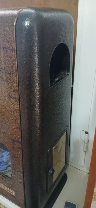 Eron pechka kichkinasidan