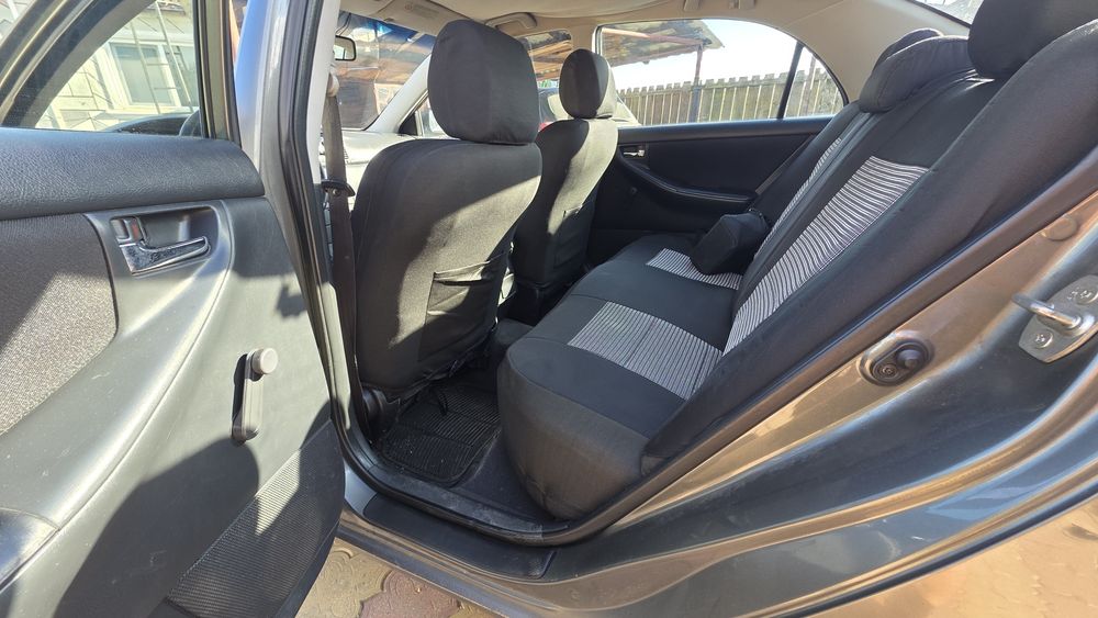 TOYOTA Corolla 2005 — imagine 5