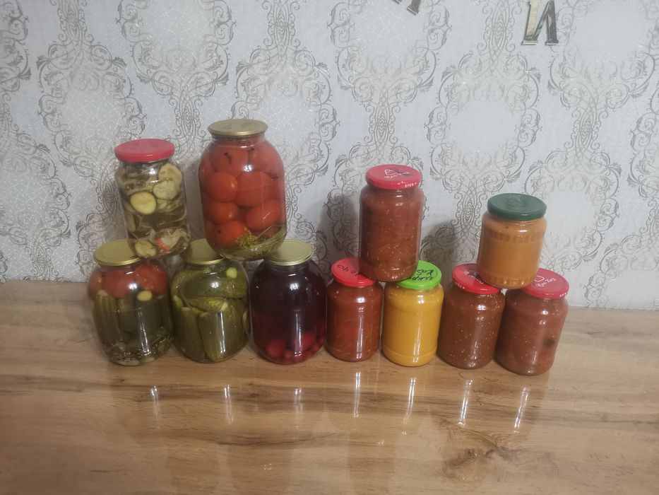 Продам домашние соленья, сделано все из своего огорода.
