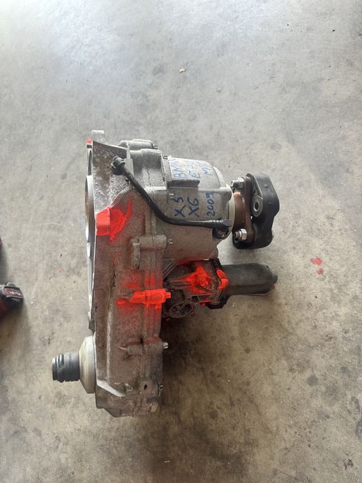 Cutie de transfer BMW X6 E71 bmw X5 E70 motor 3.0 M57 cod 8586225010 H