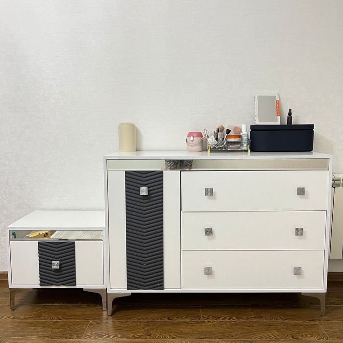 Шкаф,Тумба,Комод,Кровать продам