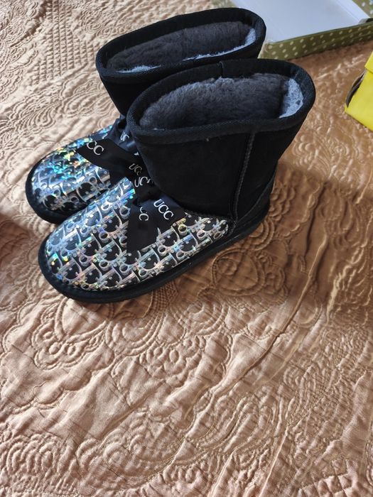 Аяқ киім отдам даром