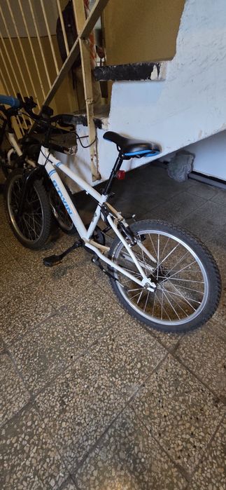 Bicicleta BTWIN 20 folosita in stare foarte buna