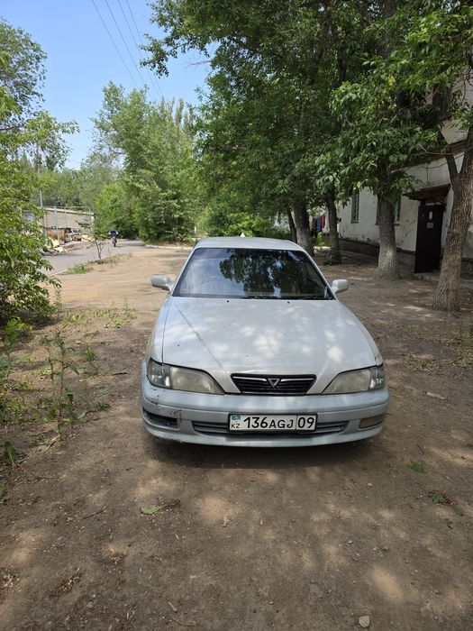 Продаю тойота виста