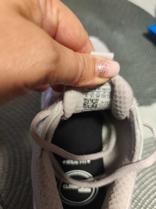 Маратонки Adidas cloudfoam