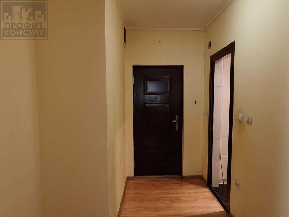 Напълно обзаведен апартамент с две спални, кв. Зона Б, гр. Велико Търново