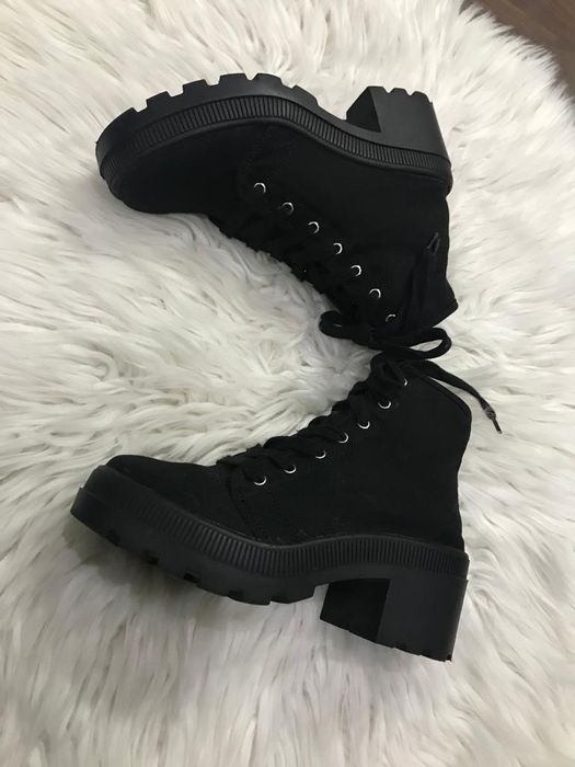 Sandale papuci Crocs ghete