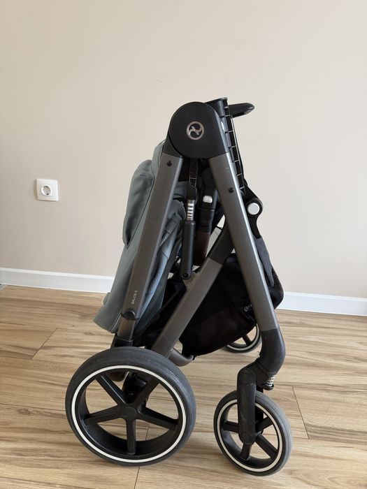 Cybex Бебешка количка Balios S Lux ‘24 г.