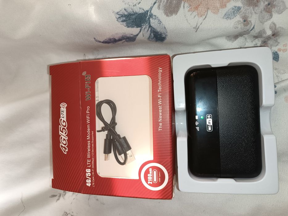 Router wifi 6  cu sim card internet 4G / 5G  internet portabil