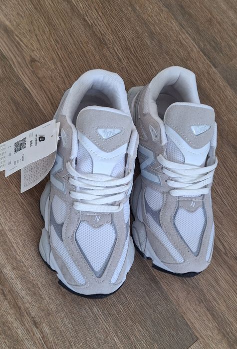 Adidasi damă NB 9060