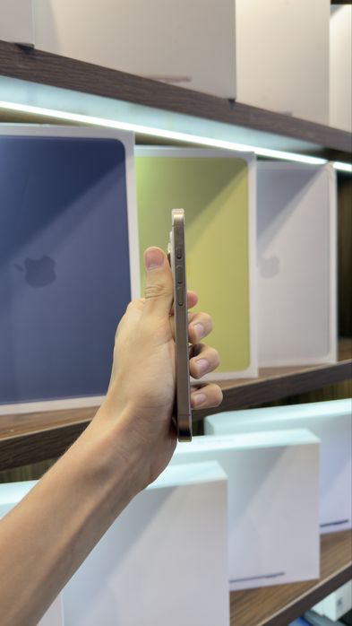 iphone 16 pro naxtka