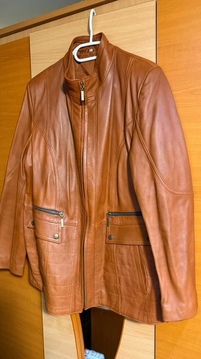 Jacheta piele lucrata manual!