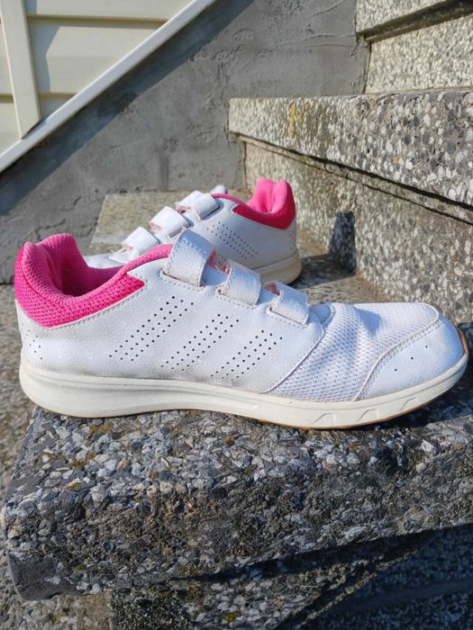 Маратонки  Adidas