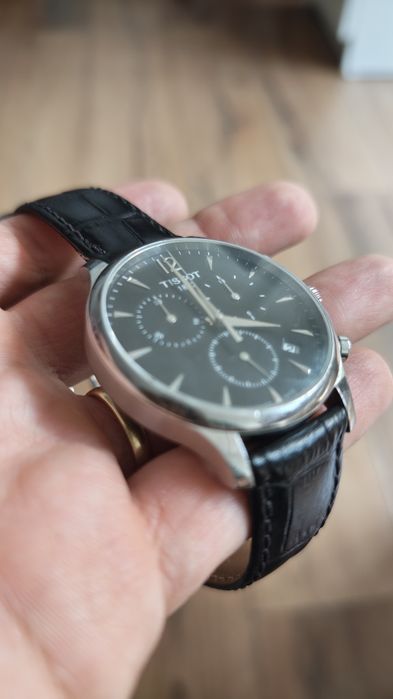 Tissot Tradition 42mm Quartz