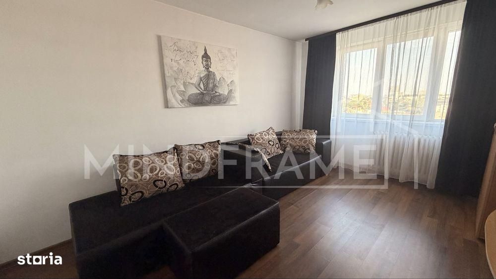 Aparatorii Patriei Metrou Bloc Reabilitat Renovat Parcare — fotografia 1