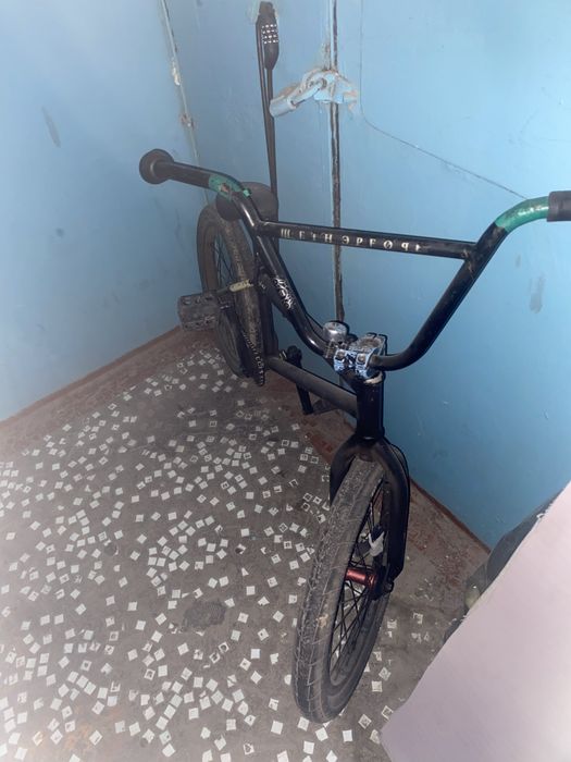 Продается трюковой велосипед BMX