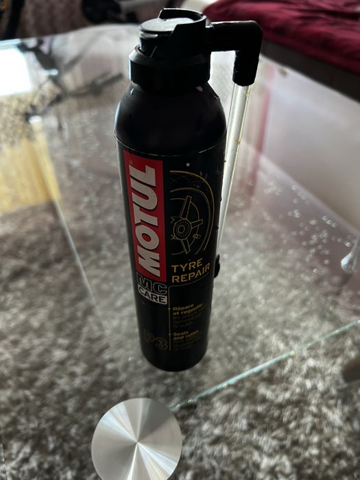 Vand spuma reparare pana anvelopa Motul Tyre Repair