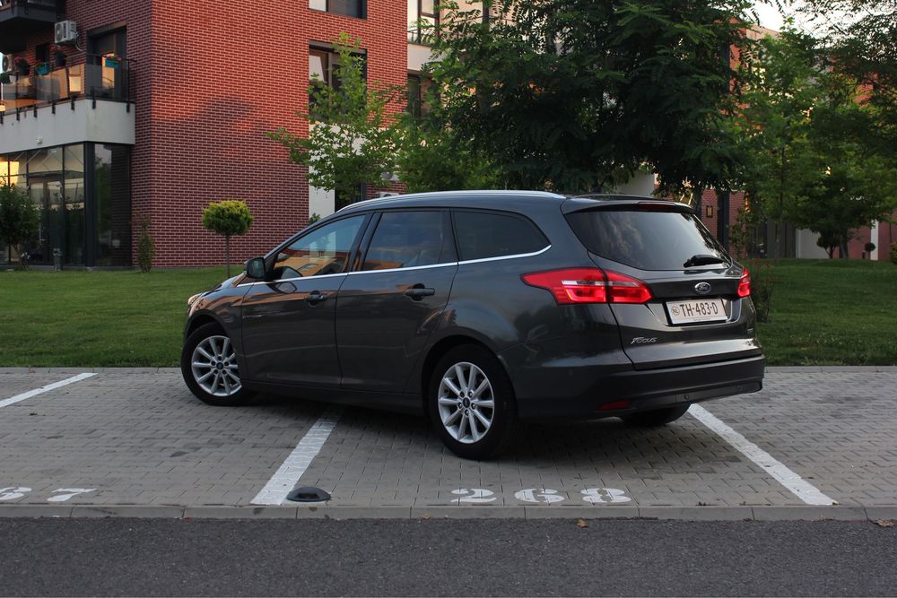 FORD Focus 2015 — imagine 4