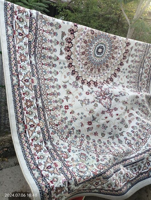 Продается ковер.кілем сатылады