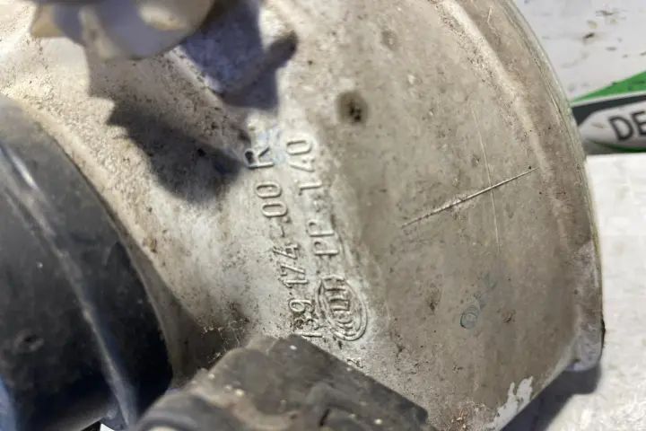 Far dreapta 139 174-00 R Volkswagen VW Golf 1996 1.6 MT (75 hp)