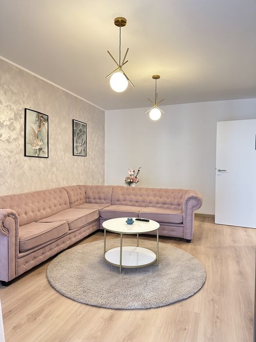 BV LUX ! Apartamente 1-2-3 C Regim Hotelier Coresi by GLAM APARTMENTS