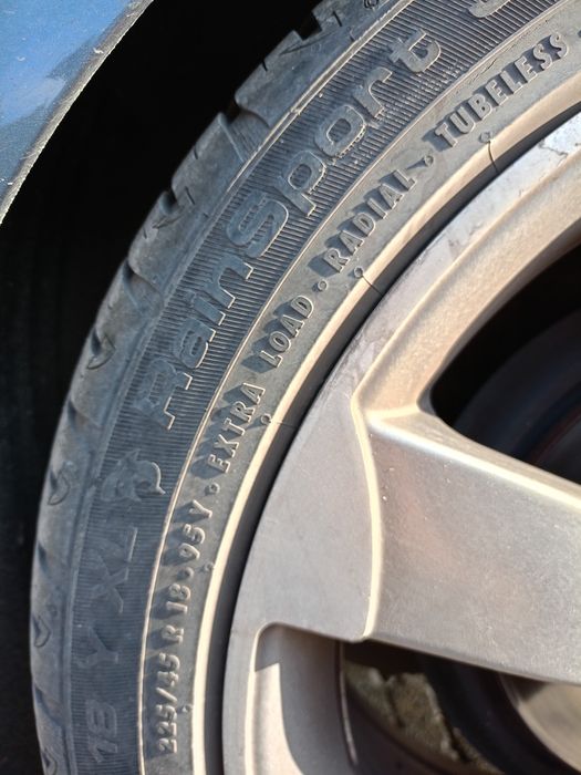 Лятна гума уни роял 225 45 18