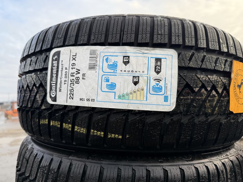 Anvelope Noi 225/35/19 Continental
