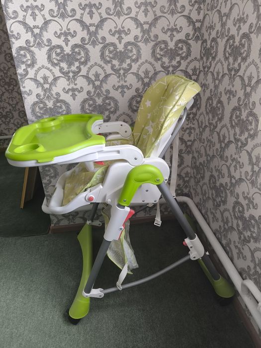 Детский стульчик.