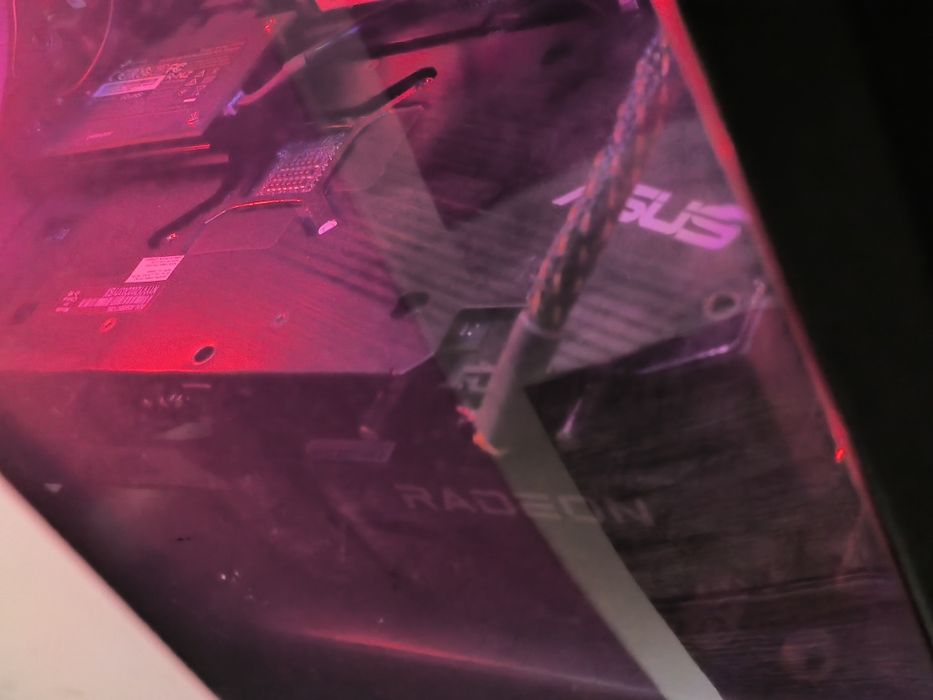 Placa video Asus Rx6600xt 8GB