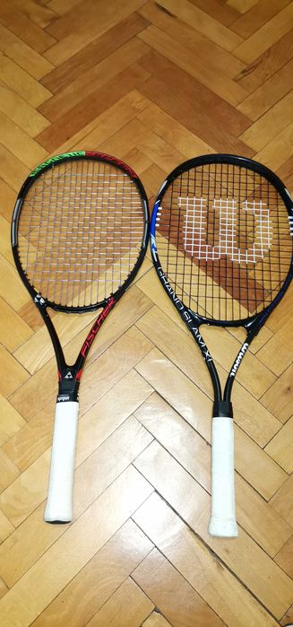 Rachete de tenis de camp Wilson si Fischer