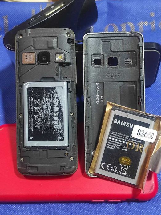 М обильный телефон Samsung S5610 кнопочный. Новая батарейка