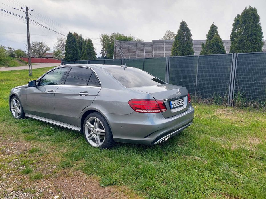 Mercedes E220 AMG