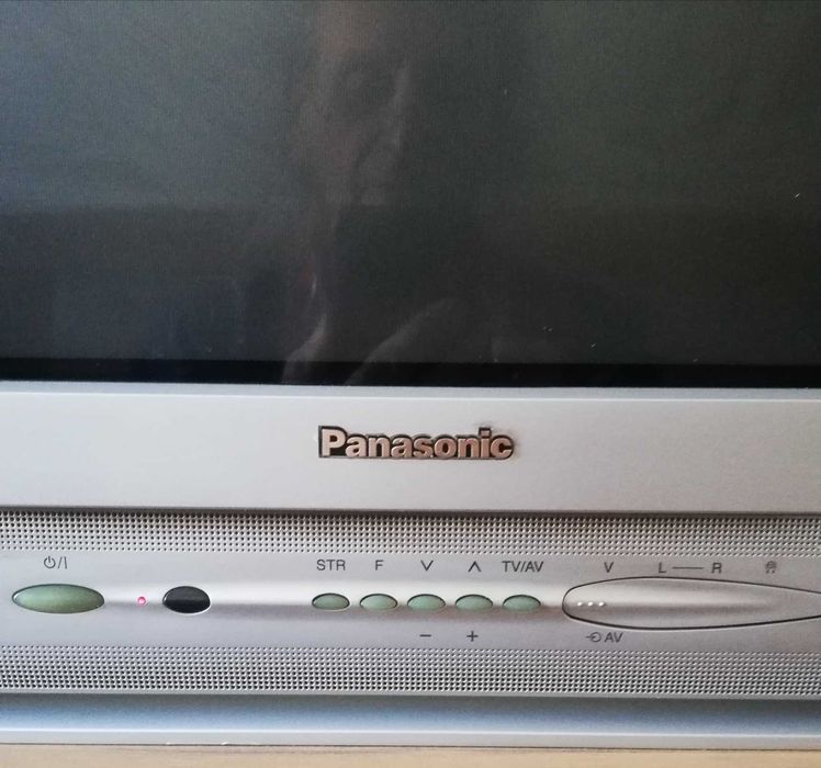 Телевизор Panasonic QUINTRIX 21