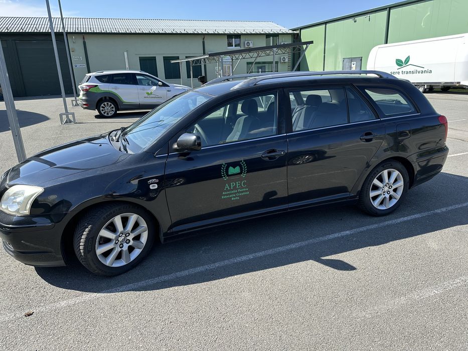 Toyota avensis 2003 2.0 diesel