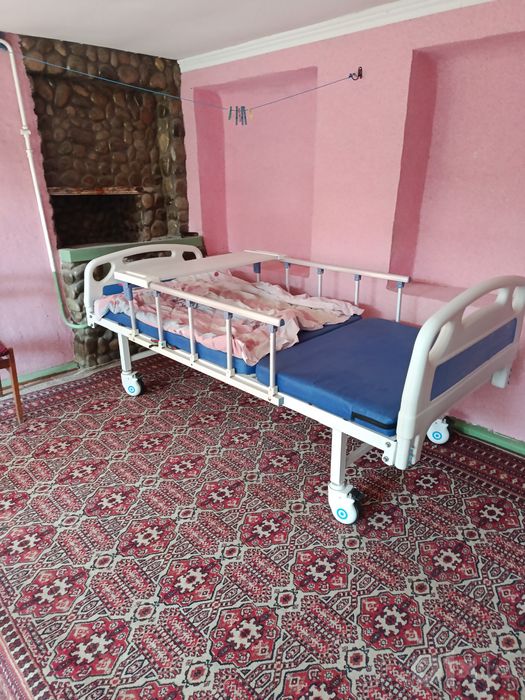 Продам кровать коталка в идеальном состояние