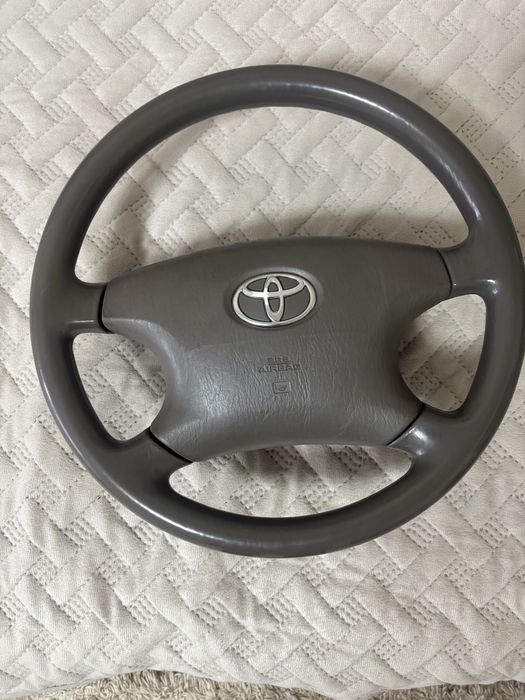 Продам Руль Тойота