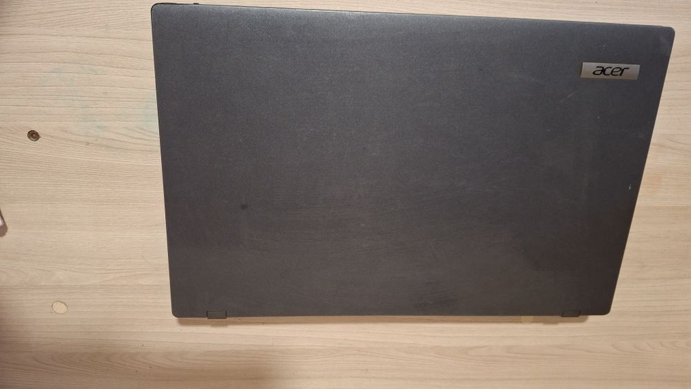 Acer ноутбук (Core i3 / 4GB RAM)