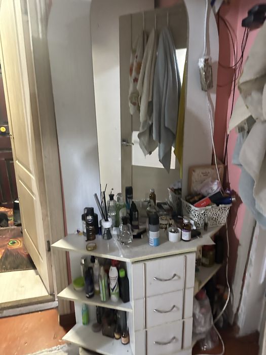 Продам пол дома на пятилетке