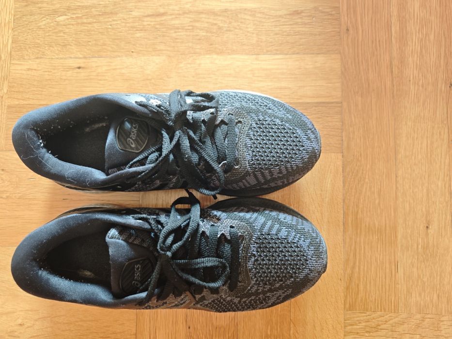 Дамски маратонки ASICS, размер 37
