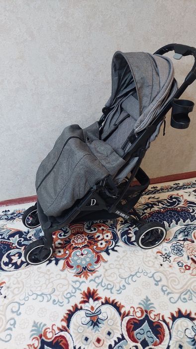 Продам Коляску в хорошем состоянии