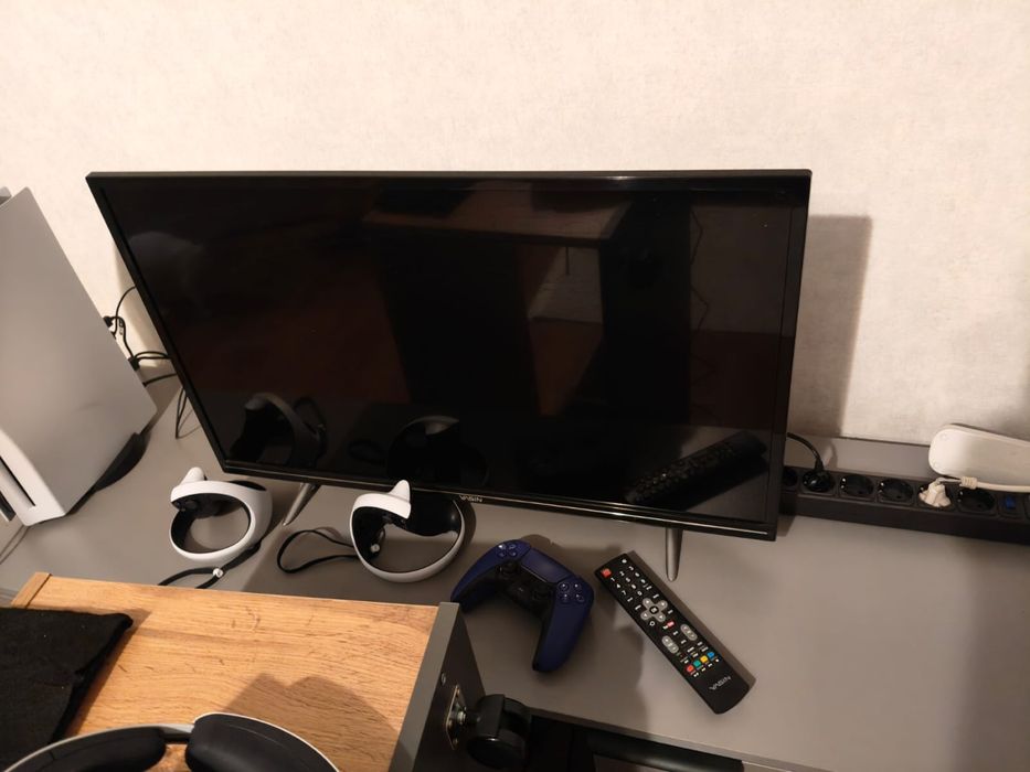 Телефизор ясин 81 см