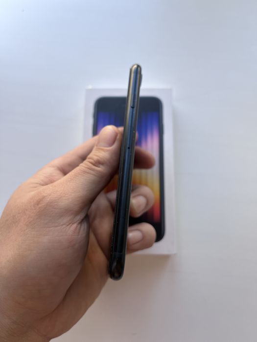 Iphone SE 3 128 черный