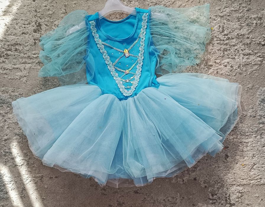 Платье детское на праздник или выступление