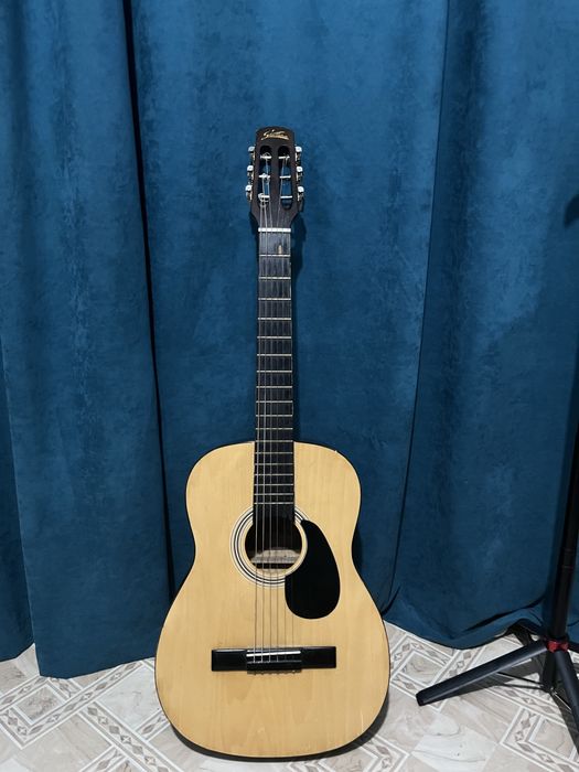 Гитара срочно 15к