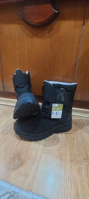 Нови непромокаеми ботуши Quechua