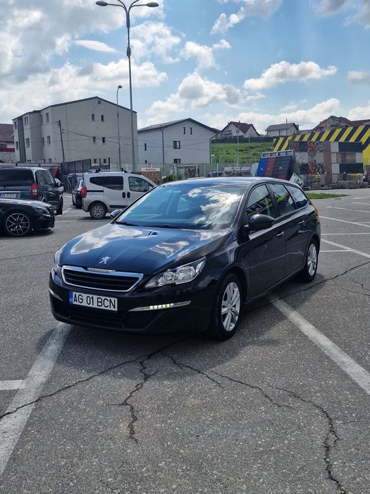 Peugeot 308  2015