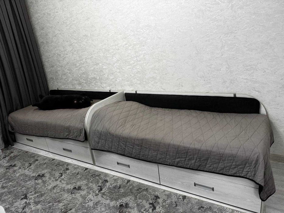 Кровать детская односпальная с матрасом