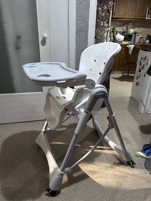 Стульчик для кормления babyton