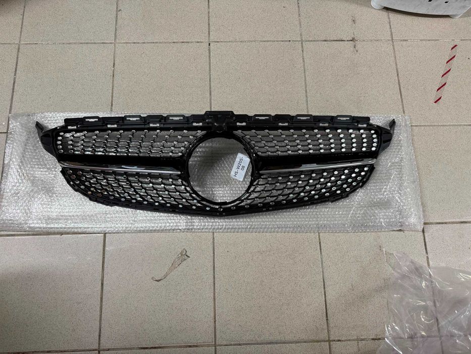 Grila Centrala Diamond Mercedes C-Class W205 2015-2018