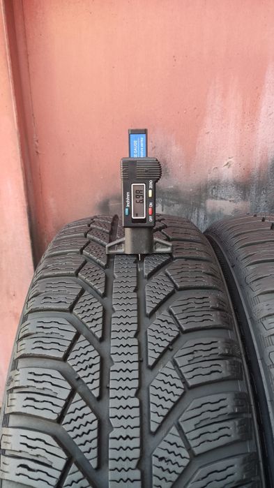 2бр зимни гуми 185/60/15  Semperit Speed Grip
dot22
6.98mm
Добро състо